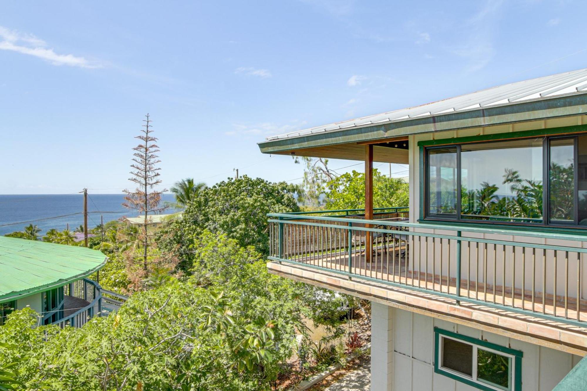 Ocean-View Bungalow Walk To Pebbles Beach! Hookena المظهر الخارجي الصورة